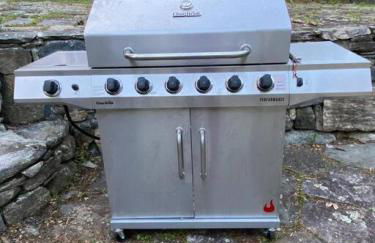 Historic Estate - 5 min to Mohawk Mt Ski Resort - Foto 52