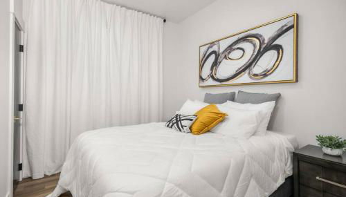 Updated Family Friendly Hillyard Gem NEW HOT TUB! - Foto 5