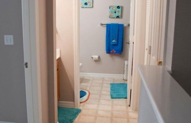 Venetian Bay Townhome 3 Bedroom Townhouse by RedAwning - Photo 13