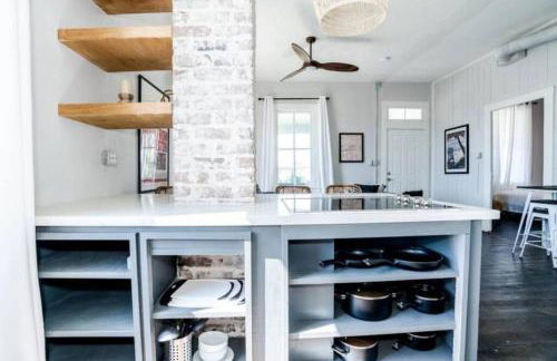 Historic Galveston homes, close to all the island has to offer - Foto 12