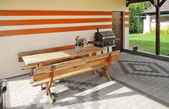 A Comfortable Holiday Home With a Swimming Pool and Jacuzzi in Miedzywodzie - Photo 19