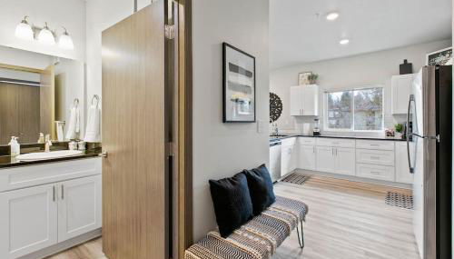 New 2 Bd 2 Bth Near Perry Dist and Downtown - Foto 4