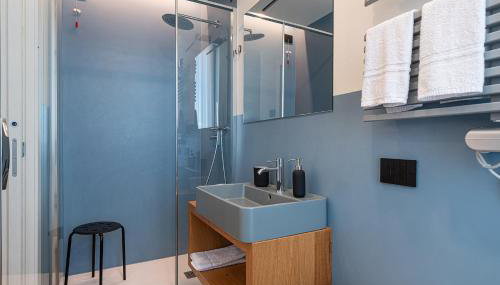 [Attico di Design] a 5 min da Centro e Fiera - Foto 5