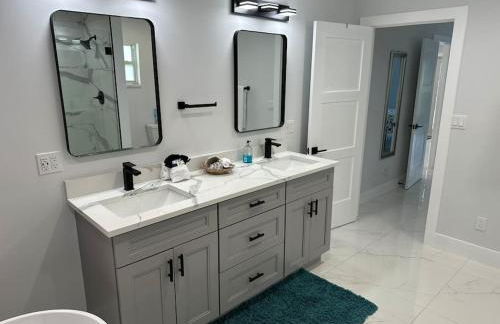 Cozy 2 BR Waterfront home with Heated Pool - Foto 28