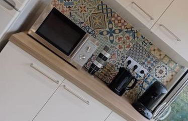 Joli gîte indépendant 2 à 4 personnes, au calme, serviettes & draps fournis, wifi, climatisation, parking gratuit - Foto 9