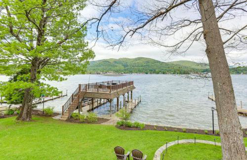 1 Mi to Village Waterfront Oasis in Lake George! - Foto 1