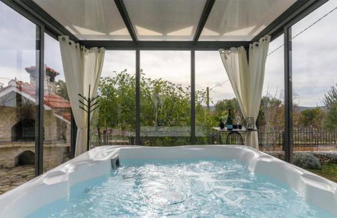 Lovely Home In Unesic With Sauna - Foto 8