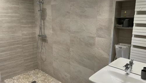 Gîte spacieux avec climatisation dans la campagne bourbonnaise - FR-1-489-339 - Foto 5