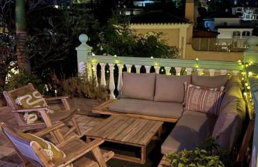 Luxury Villa with Panorama View and Heated Pool - Photo 25