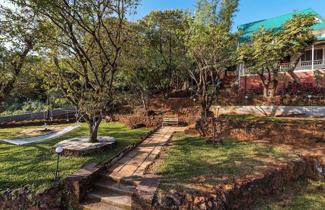 Evergreen Cascade by cosmicstays - Photo 14