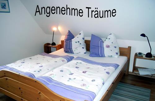 Klaus Jensen , Unter den Linden - Foto 48