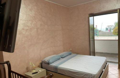 Villa Lidia & Attico degli artisti, free pets , giardino recintato e attrezzato - Foto 5