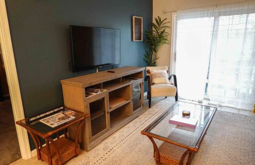 Boho Rehoboth condo-2bd/3.7mi beach/.5mi outlets - Foto 17