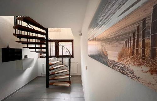 Exclusive Maisonette 90qm Parkplatz Balkon Citynah - Foto 43