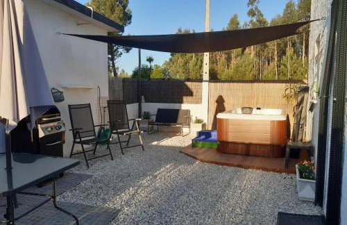 Luxury Romantic Retreat with Hot Tub & Pool - Foto 10
