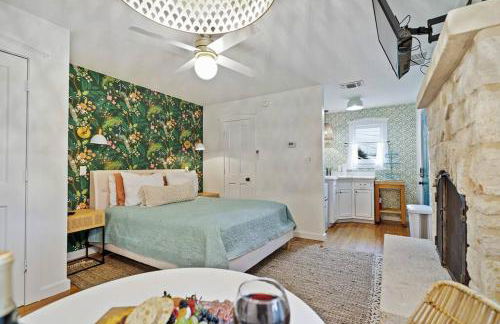 Stonewall Bungalow 2 - Sleeps 2 - Foto 11