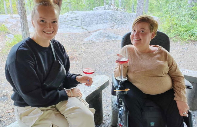 Degustazione di vino nel bosco di Espoo - Foto 3
