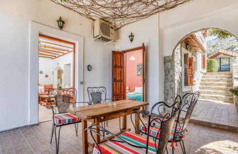 5 Bedroom Lovely Home In Agios Vasilios - Foto 11