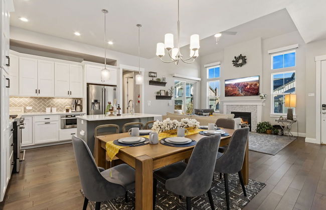 Colorado Modern Retreat w/ King Beds, Pickleball - Foto 1