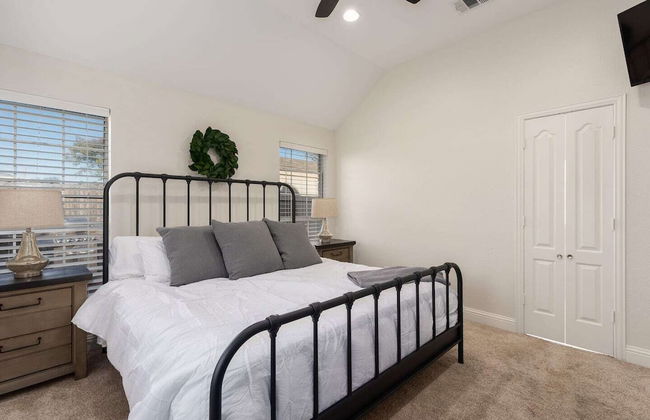 Home Pool 15 Minutes from DFW Airport - Foto 3