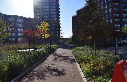 London City Island 3 Bedroom Luxury Apartments, Canary Wharf, E14 - Photo 46