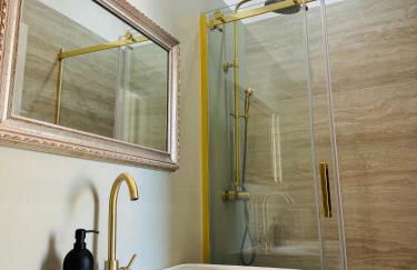 HERITAGE HOUSE City Center -ENTIRE APARTMENT- - Foto 53