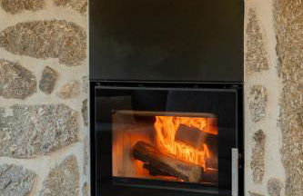 Casa Encosta do Monte - Foto 12