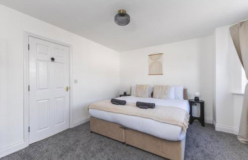 Arte Stays Serviced Houses Stratford - 3 Bedrooms 2 Bathrooms Houses London, Stratford, Maryland, Free Parking, Garden, Weekly or Monthly Stays - up to 8 guests - Foto 25