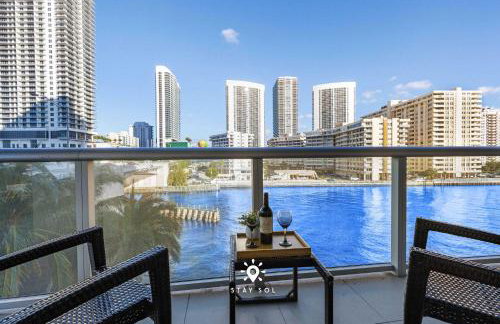 Apt with Private Balcony - Incredible Pool - Foto 1