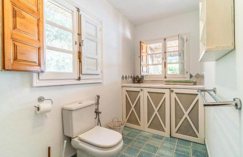 Gorgeous Home In Algodonales - Photo 26