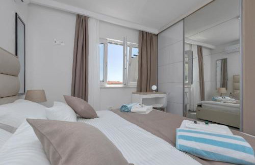 Villa Violet with Salt water pool - Foto 30