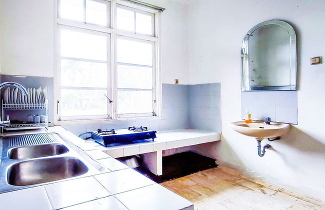 Ruang Nyaman at Sukanagalih Resort - Photo 22