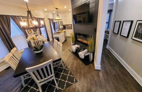 Downtown Kzoo with 3rd Floor Arcade Room - Foto 55