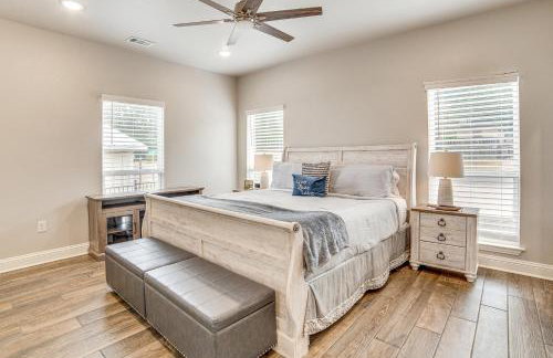 Private Dock and Yard! Modern Getaway in Mabank - Foto 10