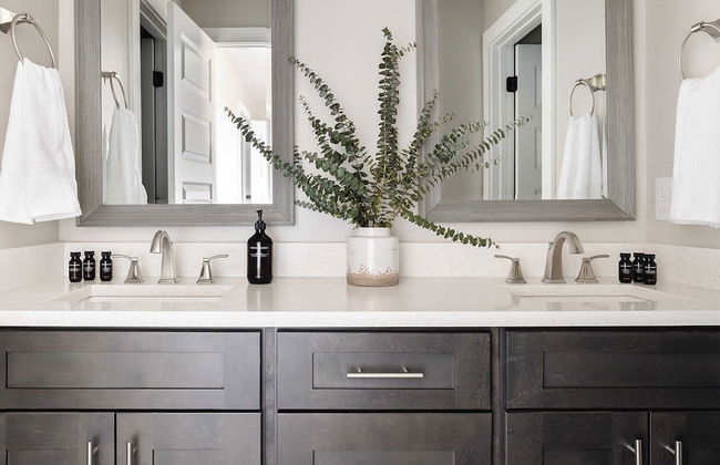 Chesney & Rhett by Avantstay Sleeps 20! Spacious Home w/ Southern Flare - Foto 13