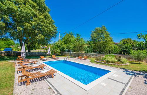 Villa Giovanna, a charming Villa with pool in a beautiful landscaped garden - Foto 44