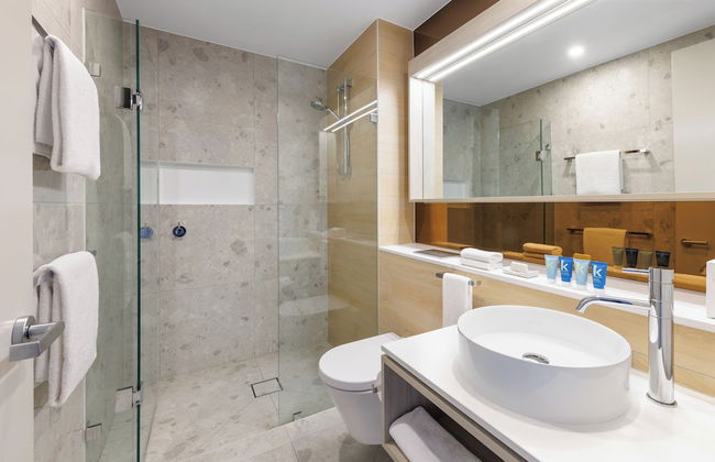 Meriton Suites Melbourne - Photo 55