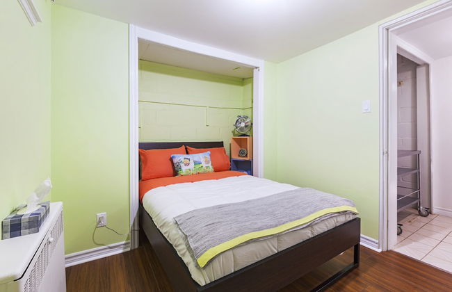 Colourful 2-bedroom Apartment - Foto 7