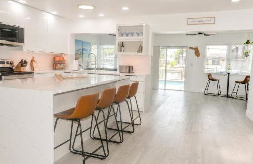 House With A Boat - Boat, Heated Pool, Kayaks - Foto 10