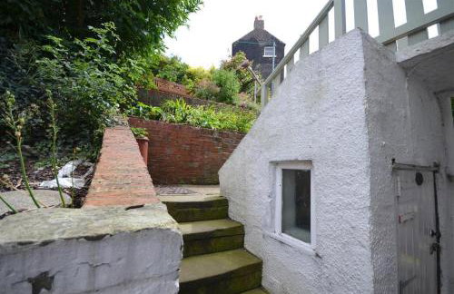 2 Bed in Whitby oc-w904 - Photo 14