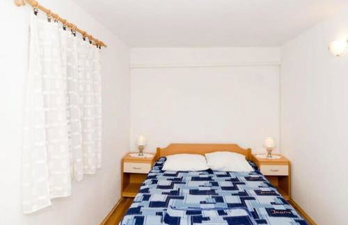 Apartments Ere Zuronja-One-Bedroom Apartment with Sea View 3 - Photo 10