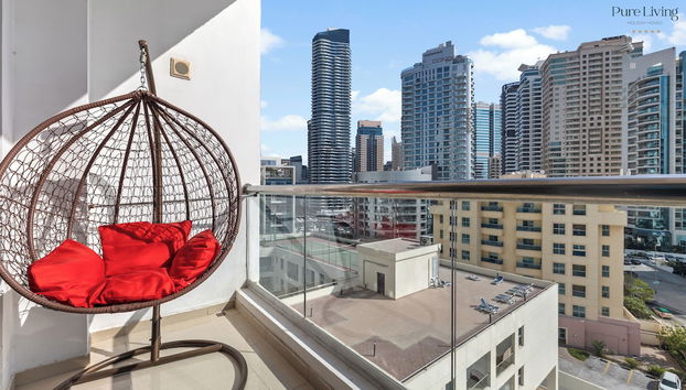 Cozy 1BR-Balcony - Walk-in to JBR beach - Foto 4, Balcón