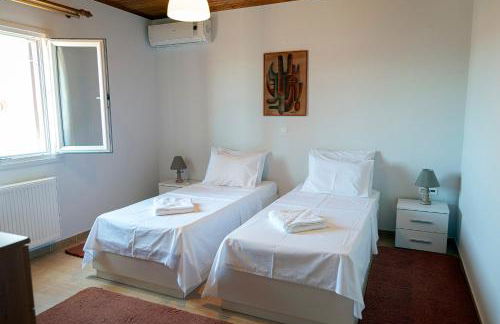 Maria's House - Photo 6