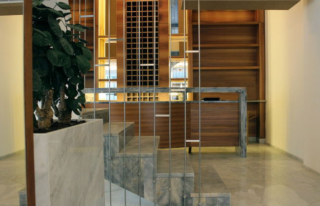 Grey Pearls Suites - Photo 44