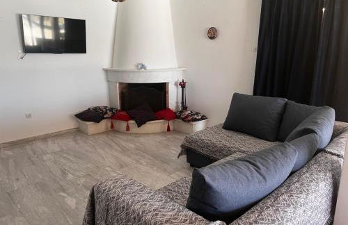 Athens Palaia Fokaia Entire Flat 2 bedrooms with panoramic sea views and a massive veranda , only steps away from the beach and amenities - Foto 16