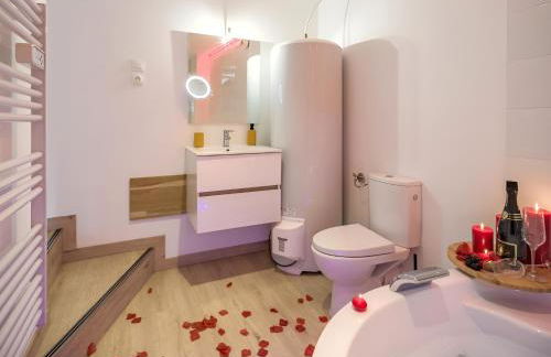 Balnéo hyper centre, Calme, Equipé, Proche gare, Wifi - Foto 17