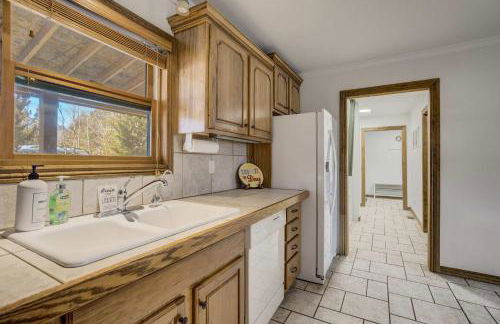 Rustic Outlaw Secluded Escape with Stunning Views - Foto 21