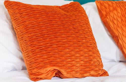 2 Bedroom House in Seaham - Driveway Parking - Photo 5