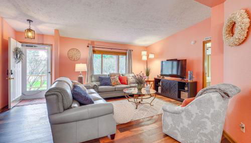 Dog-Friendly Michigan Home with Deck and Fire Pit! - Foto 3