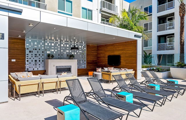 Global Luxury Suites Irvine - Foto 42